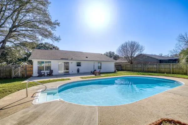 1265 Sanibel Lane, Gulf Breeze, FL 32563