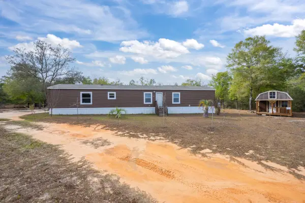 4528 Bryant Bridge Cutoff Road, Holt, FL 32564