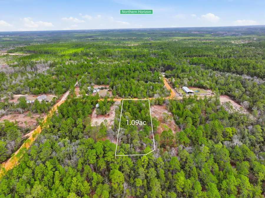 4 Squire Way, Defuniak Springs, FL 32433 - #3