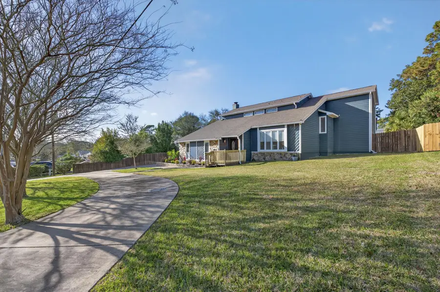 33 Birch Avenue, Shalimar, FL 32579 - #2