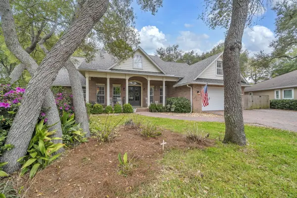 1310 Limestone Creek Cove, Niceville, FL 32578