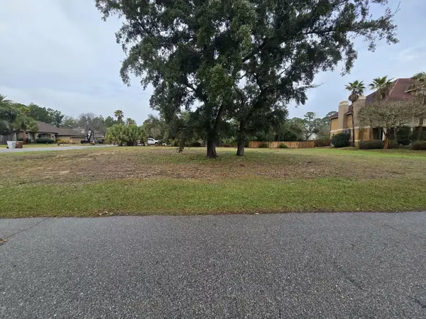 4180 Madura Road, Gulf Breeze, FL 32563