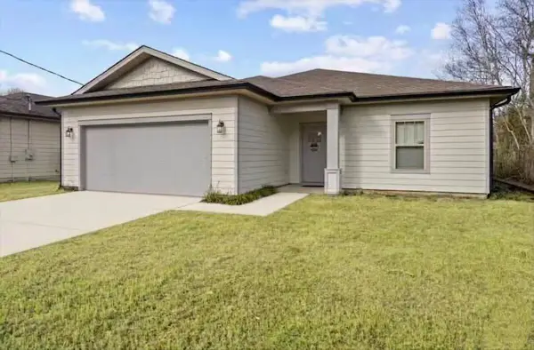 2145 Janet Street, Navarre, FL 32566