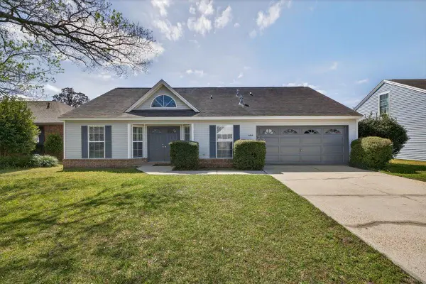 4466 Parkwood Square, Niceville, FL 32578