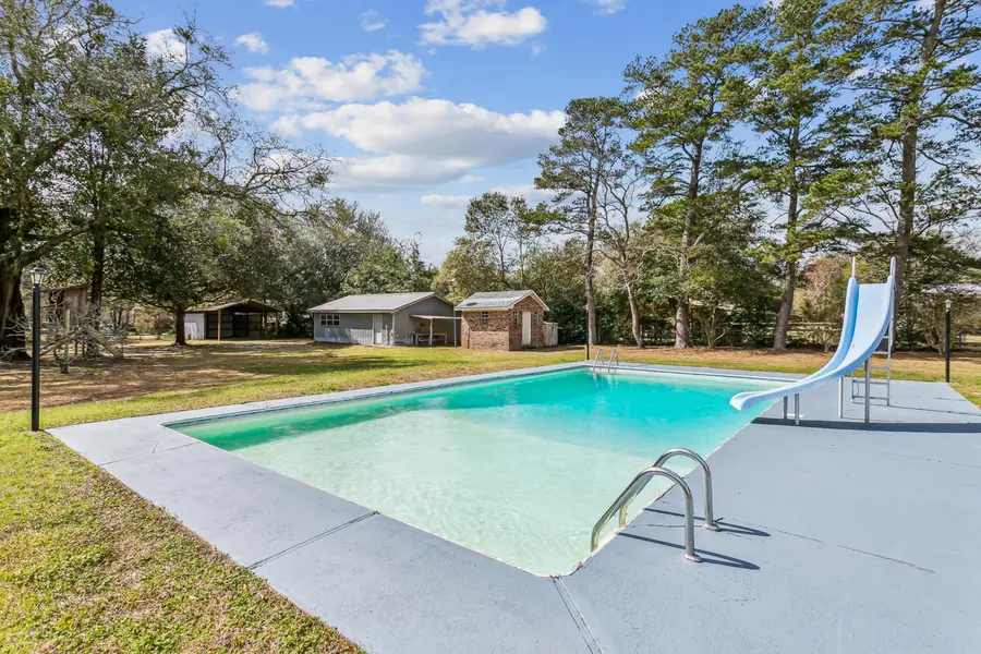 3146 Forrest Avenue, Crestview, FL 32539 - #2