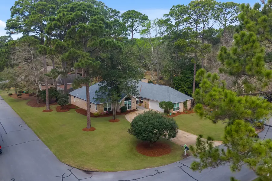 34 Southwind Court, Niceville, FL 32578 - #3