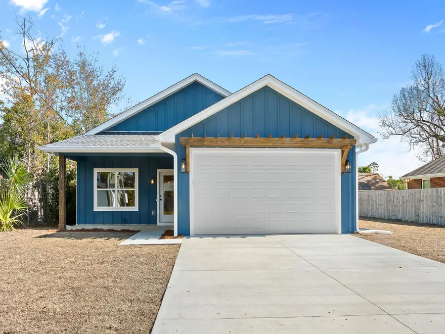 2411 E 16th Street, Panama City, FL 32405 - #3