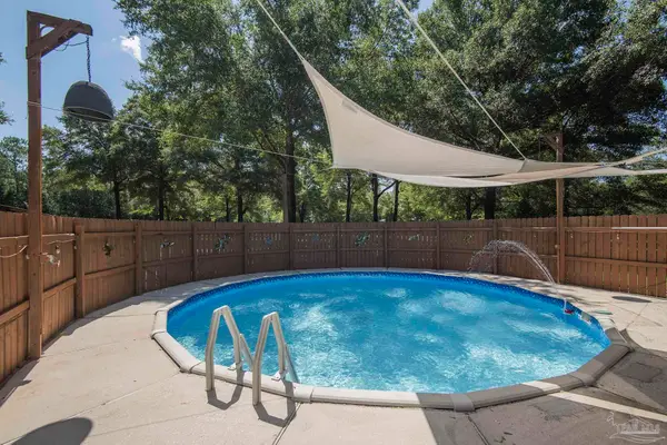 6739 Deception Road, Milton, FL 32583