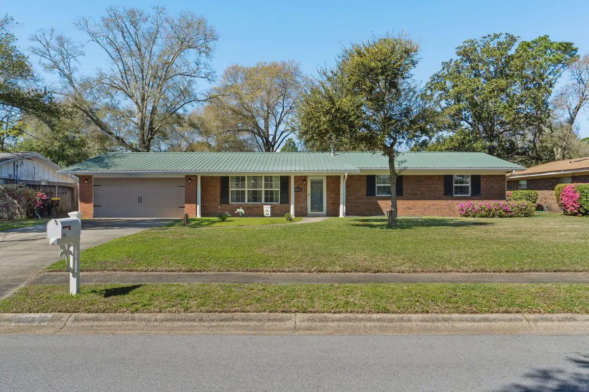 653 NE Golf Course Drive, Fort Walton Beach, FL 32547 - #1