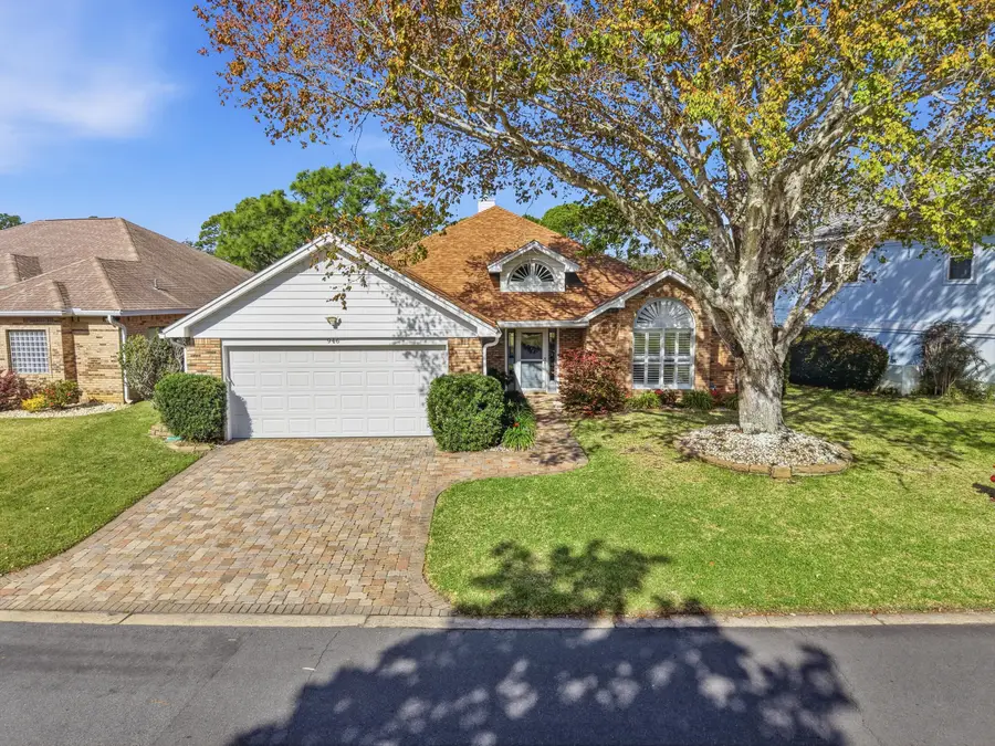 946 Shalimar Pointe Drive, Shalimar, FL 32579 - #2