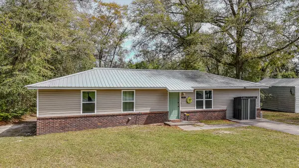 613 N Pear Street, Chipley, FL 32428