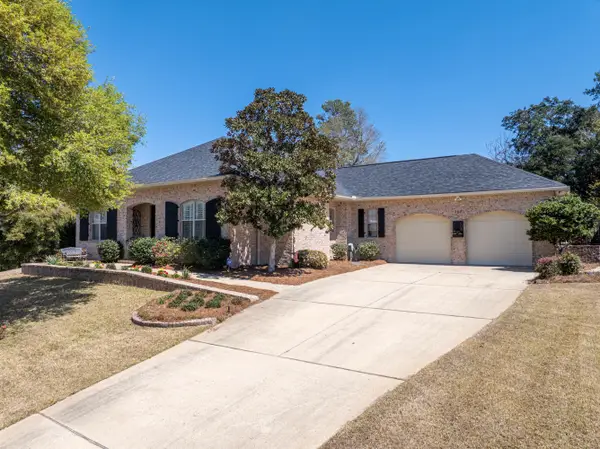 408 Chimney Rock Circle, Niceville, FL 32578