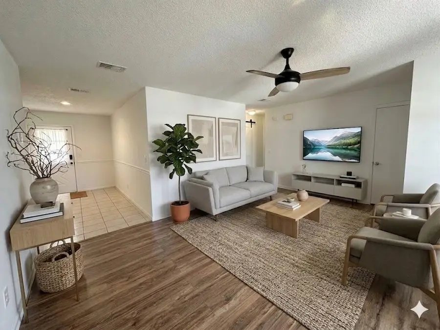 556 Lee Avenue, Crestview, FL 32539 - #3