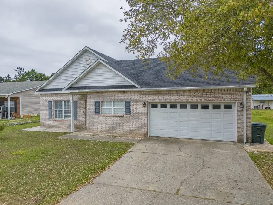 602 Tropical Way, Freeport, FL 32439 - #2