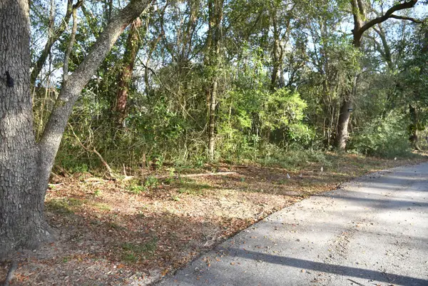 Lot 4 Woodbriar Court #Lot 4, Fort Walton Beach, FL 32547