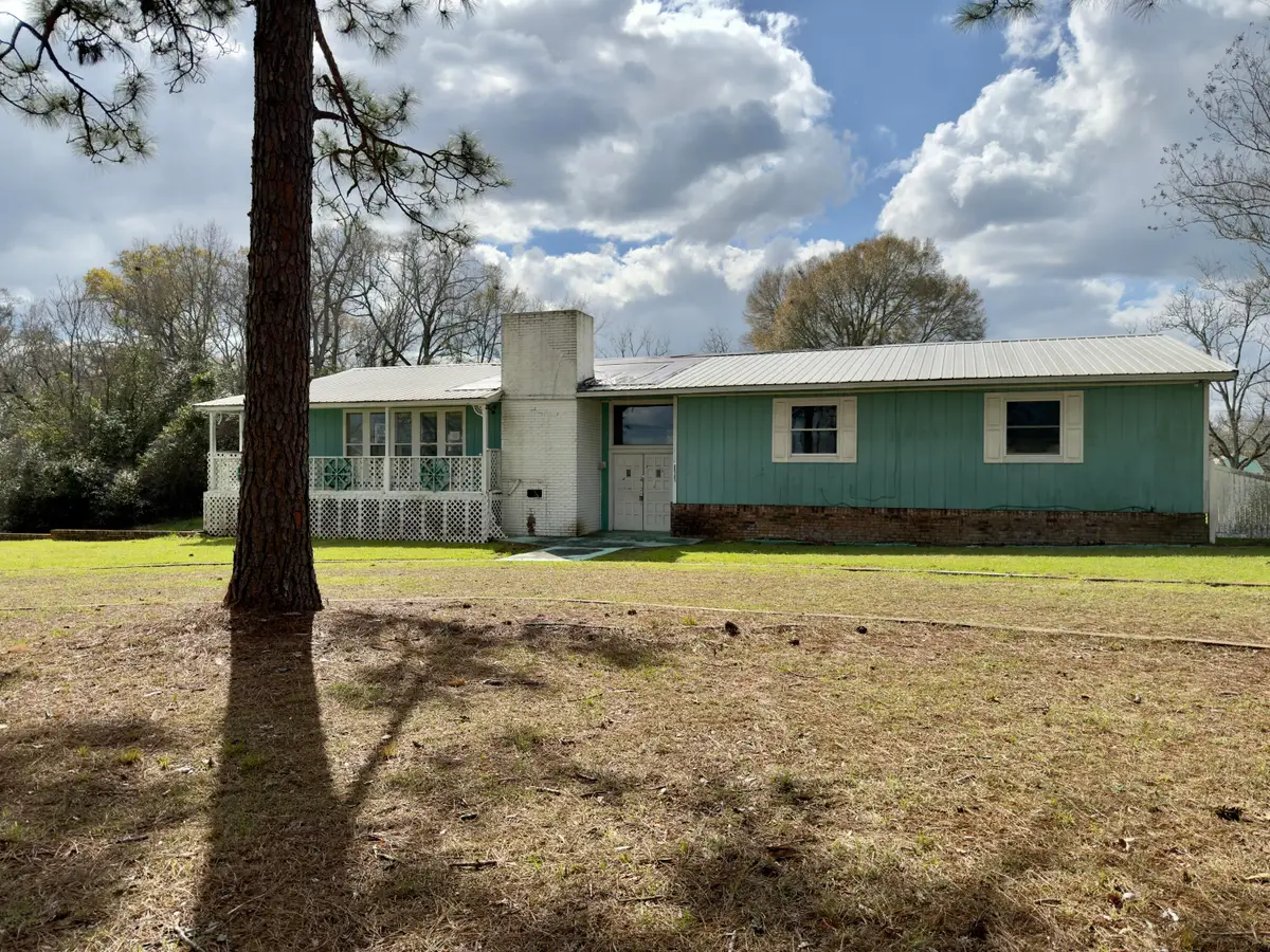 22121 Hwy 331, Laurel Hill, FL 32567 - #1