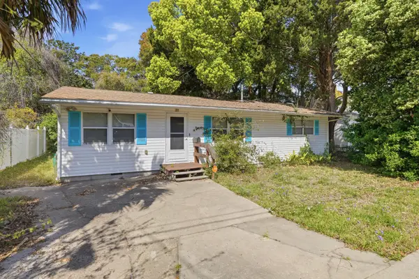 138 SE Chicago Avenue, Fort Walton Beach, FL 32548