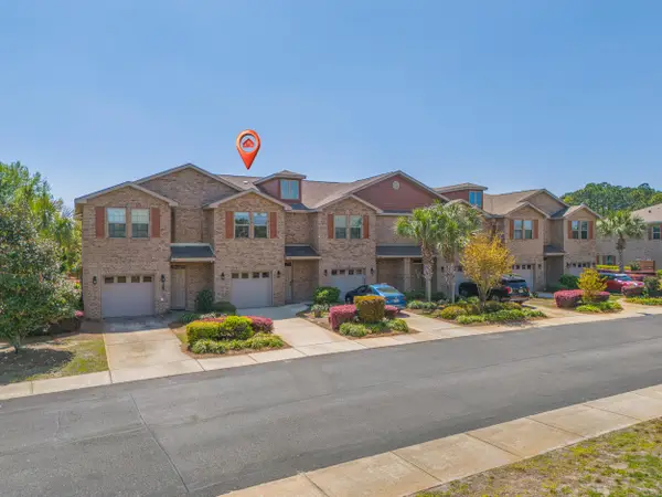 8847 Brown Pelican Circle, Navarre, FL 32566