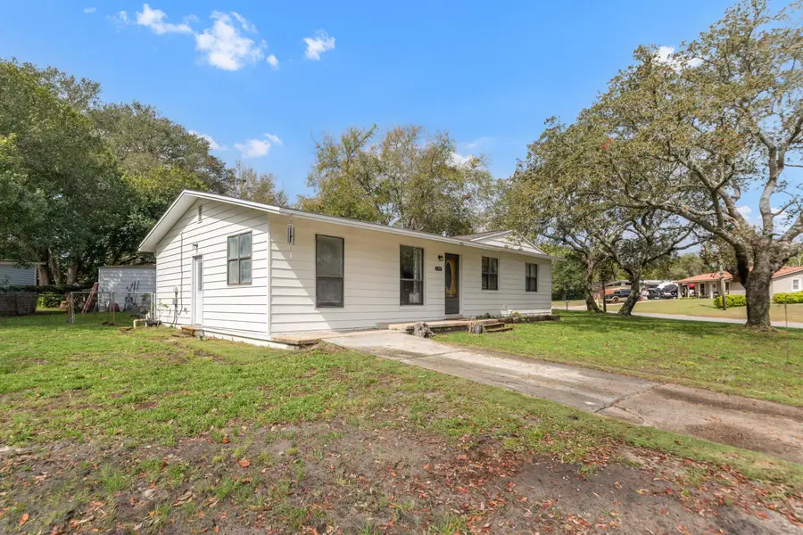 116 SW Cowrie Avenue, Fort Walton Beach, FL 32548 - #3
