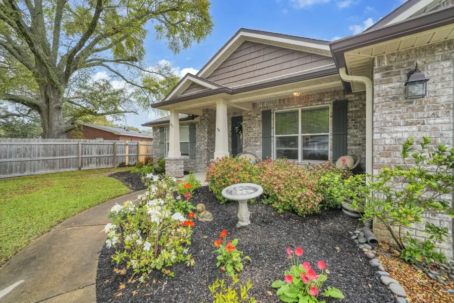511 Trenton Street, Fort Walton Beach, FL 32547 - #3