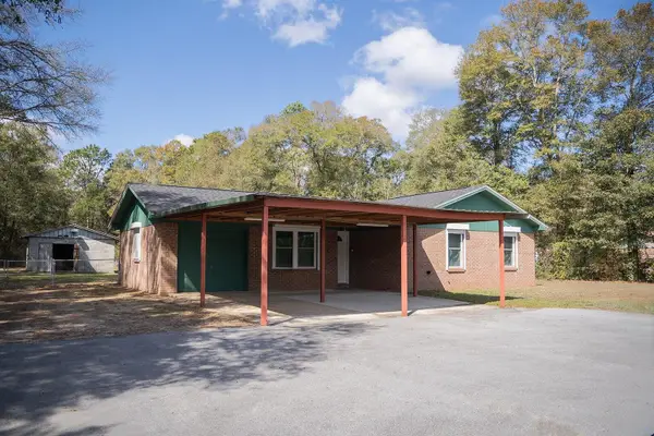 4868 Griffith Mill Road, Holt, FL 32564