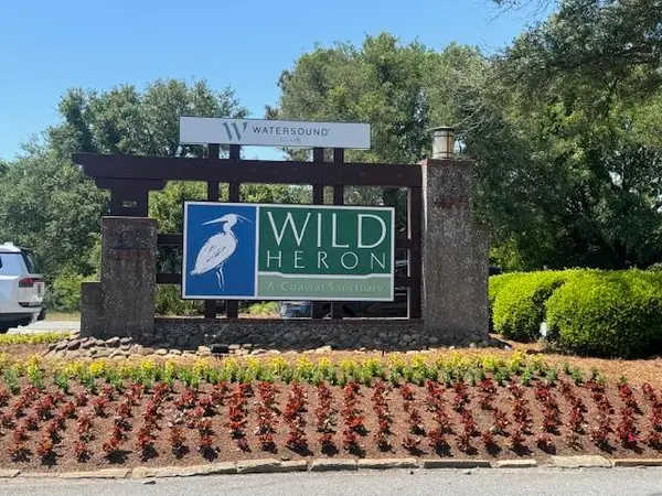 1122 E Water Oak, Panama City Beach, FL 32413