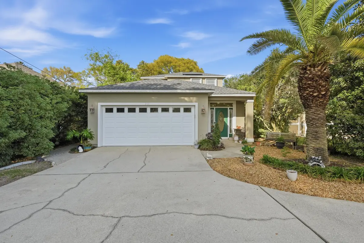 203 Beal Parkway, Fort Walton Beach, FL 32548 - #1