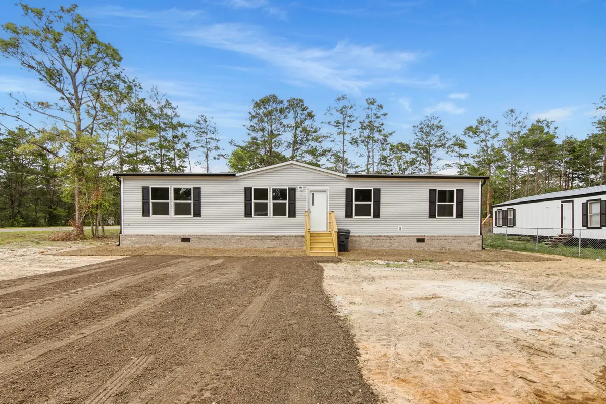23 Hyacinth Avenue, Defuniak Springs, FL 32433 - #1