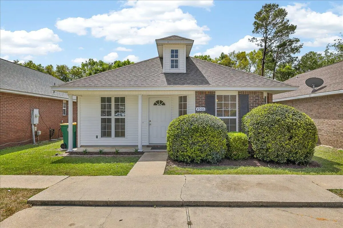 4566 Barrington Lane, Niceville, FL 32578 - #1