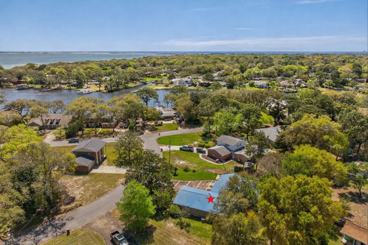 112 NE Berger Place, Fort Walton Beach, FL 32548 - #1