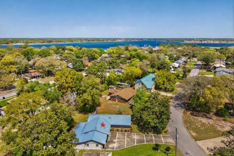 112 NE Berger Place, Fort Walton Beach, FL 32548 - #2