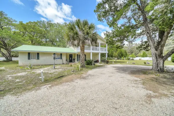 233 Altman Road, Freeport, FL 32439