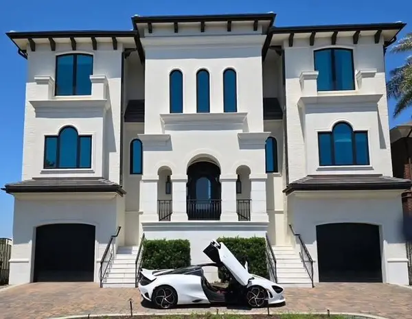 12 Wharf Avenue, City of Pensacola, FL 32502