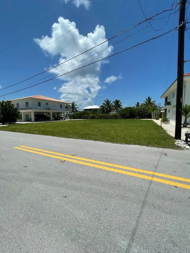 30351 Flamingo Lane, Big Pine Key, FL 33043 - Image #3
