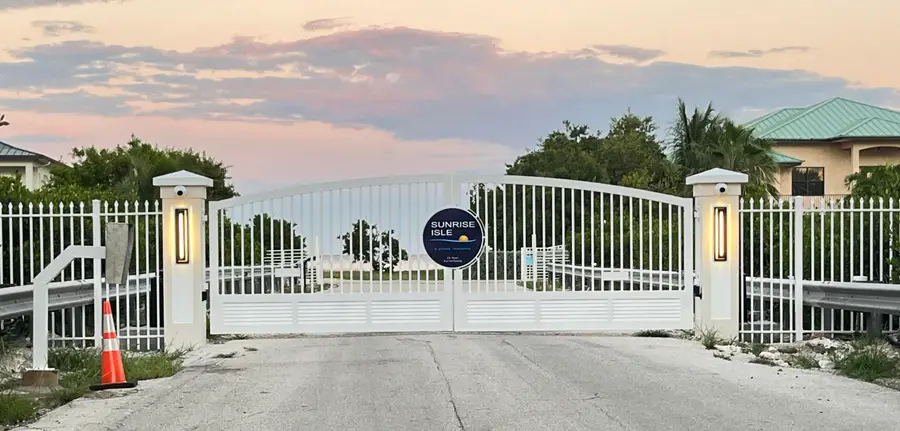 126 Sunrise Drive, Marathon, FL 33050 - Image #2