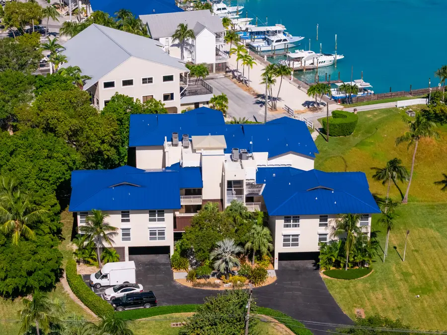 8304 Marina Villa Drive, Duck Key, FL 33050 - Image #2