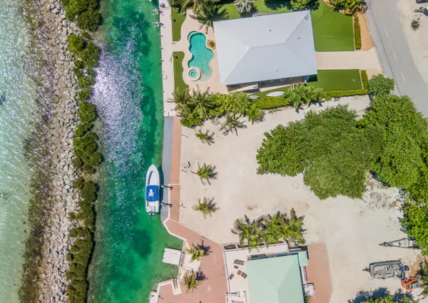 219 W Seaview Drive, Duck, FL 33050