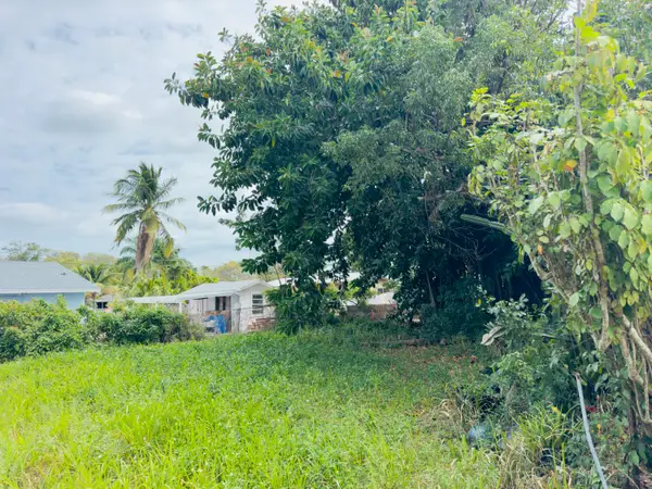 7 Palm Beach Drive, KEY LARGO, FL 33037