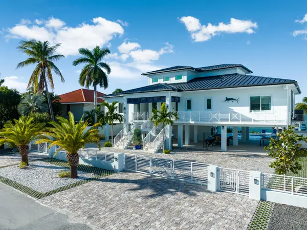 16745 Tamarind Road, Sugarloaf, FL 33042