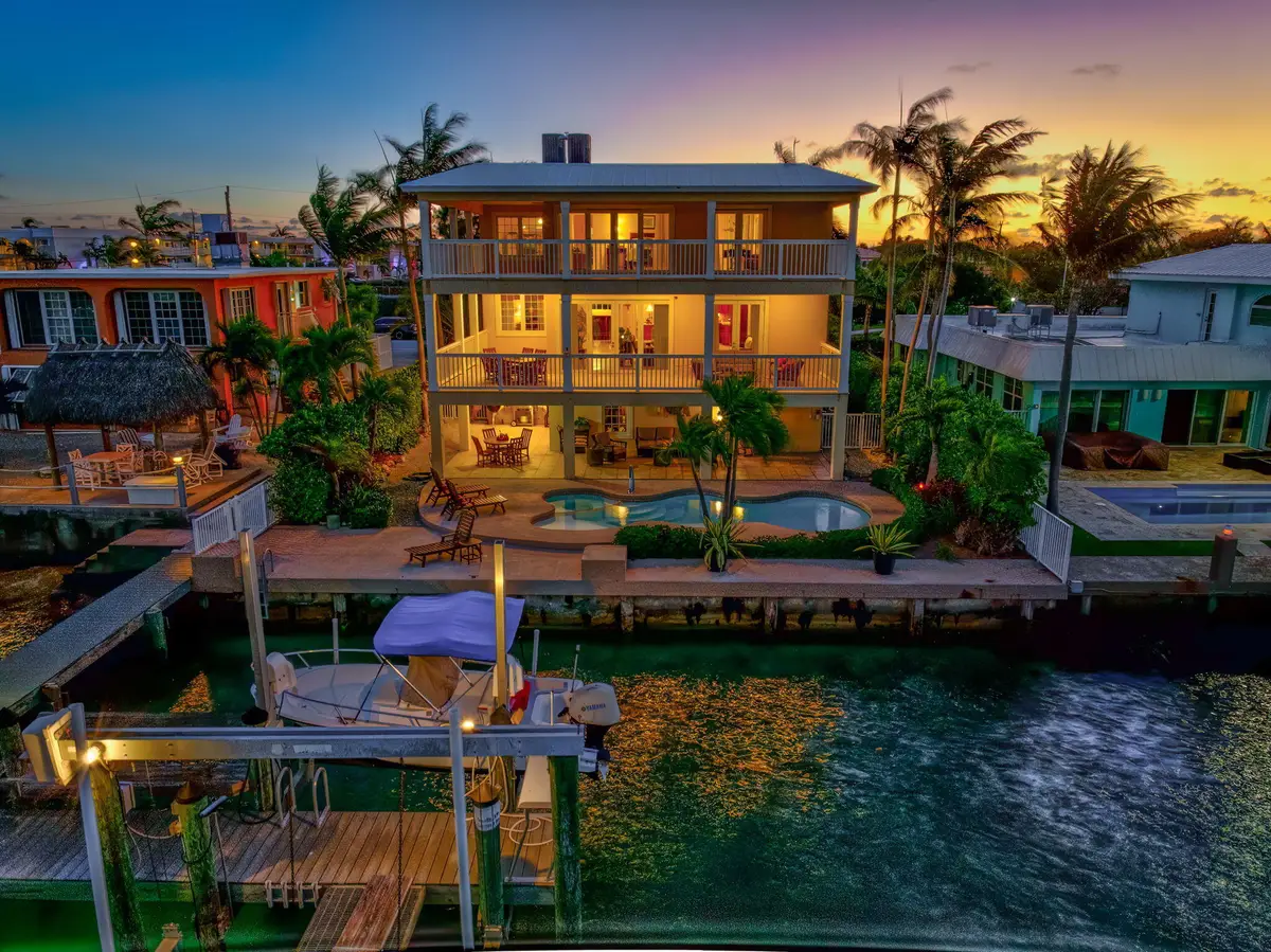 160 1st Street, Key Colony Beach, FL 33051 - Image #1