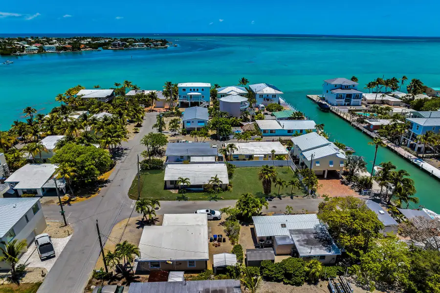 585 116th Street Ocean, Marathon, FL 33050 - Image #3