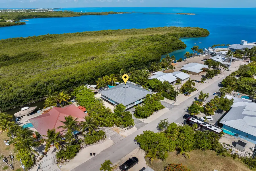 835 70th St Gulf, Marathon, FL 33050 - Image #2