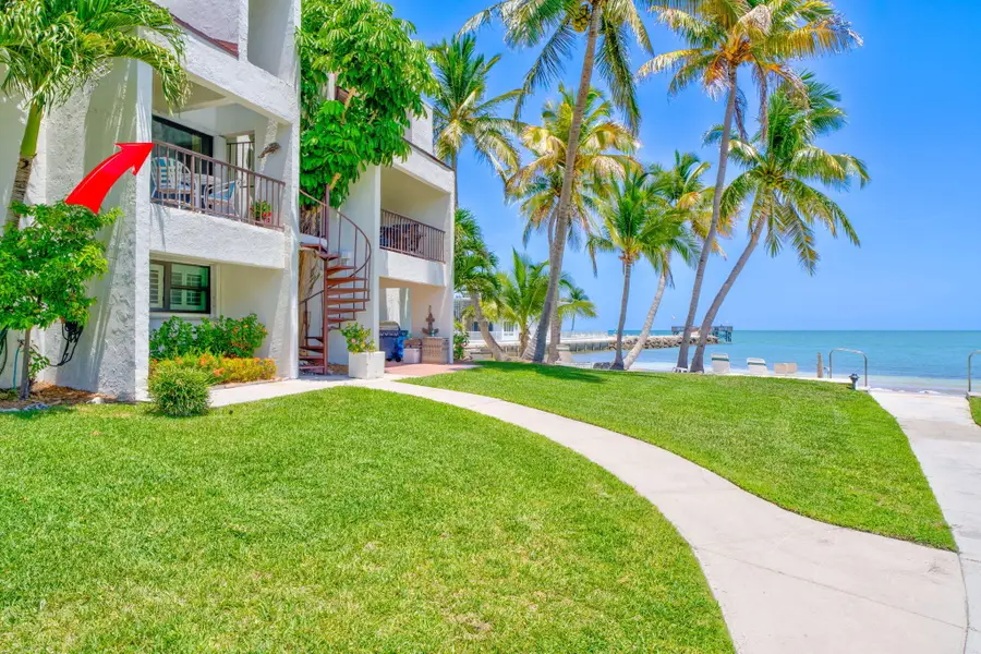 601 W Ocean Drive #414D, Key Colony Beach, FL 33051 - Image #2