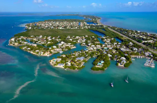 1 Waterfront Tdr, Upper Matecumbe Key Islamorada, FL 33036
