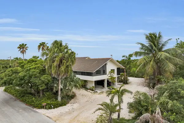 31 S Carysfort Circle, KEY LARGO, FL 33037