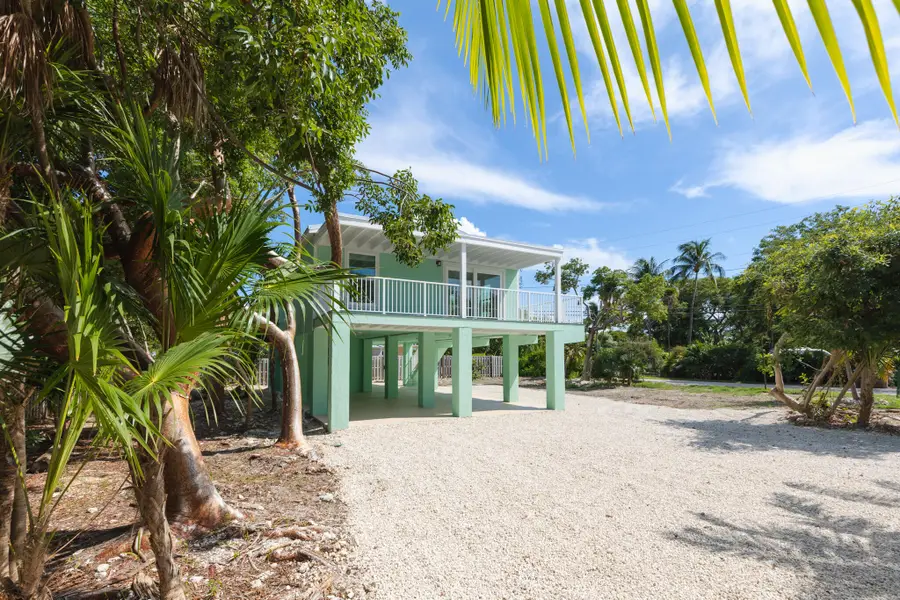 224 W Seaview Drive, Duck Key, FL 33050 - Image #2