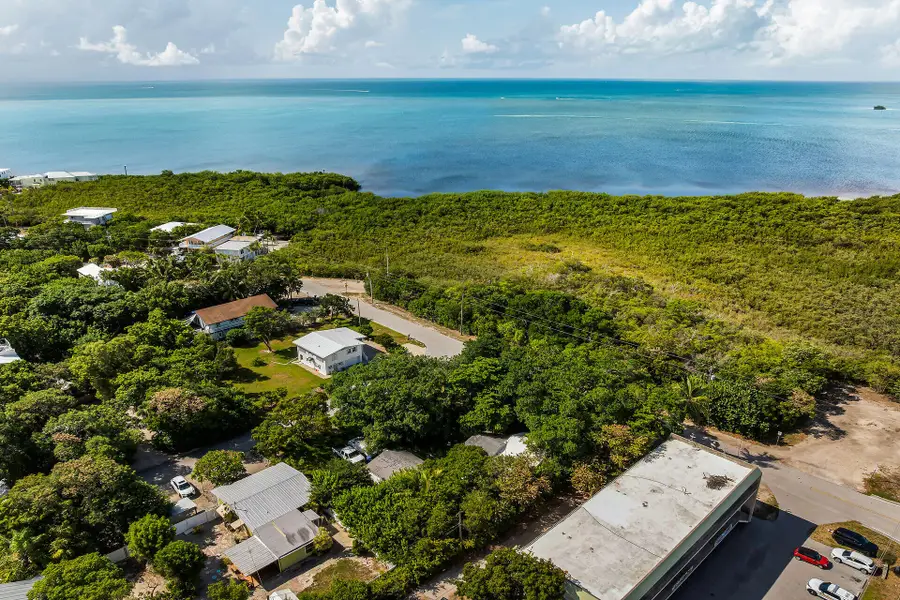 204 Ocean Boulevard, Tavernier, FL 33070 - Image #3