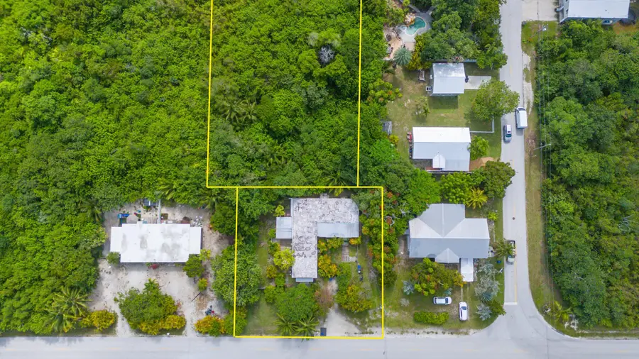 687 & 689 Crane Boulevard, Summerland Key, FL 33042 - Image #2