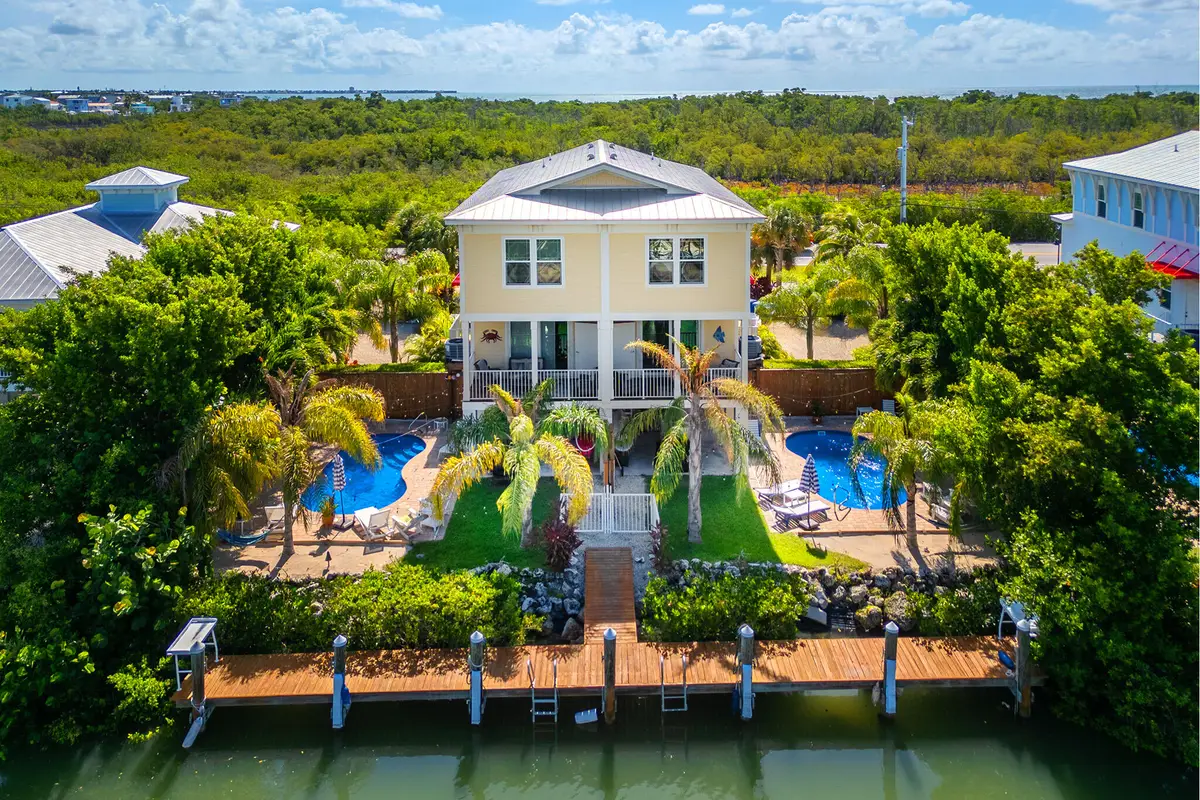 217 Sombrero Beach Road #1 & 2, Marathon, FL 33050 - Image #1