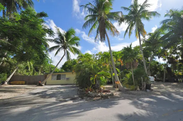 5353 Dogwood Dell Street, MARATHON, FL 33050